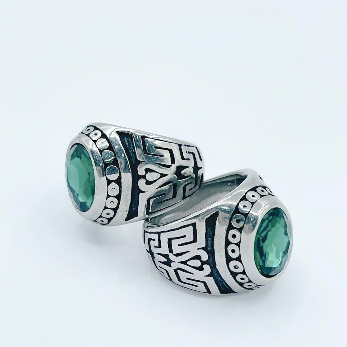 ANILLO HOMBRE-NIÑO
DORADO PIEDRA