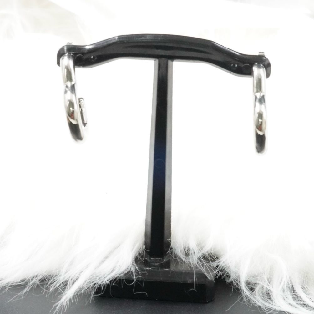 ARETE CORAZON GRUESITO PLATEADO