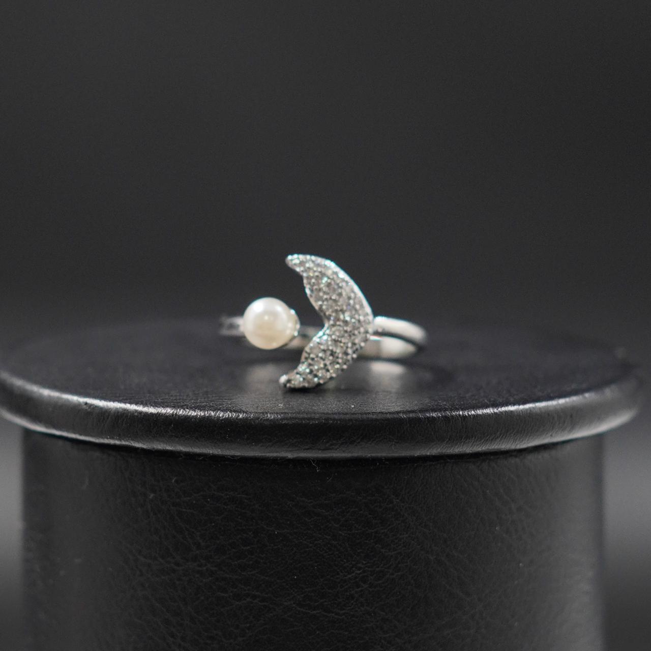 ANILLO PLATEADO COLA SIRENA PERLA