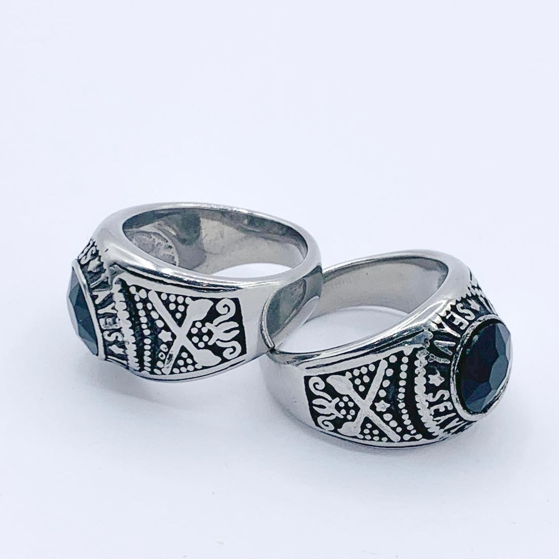 ANILLO HOMBRE-NIÑO
DORADO PIEDRA