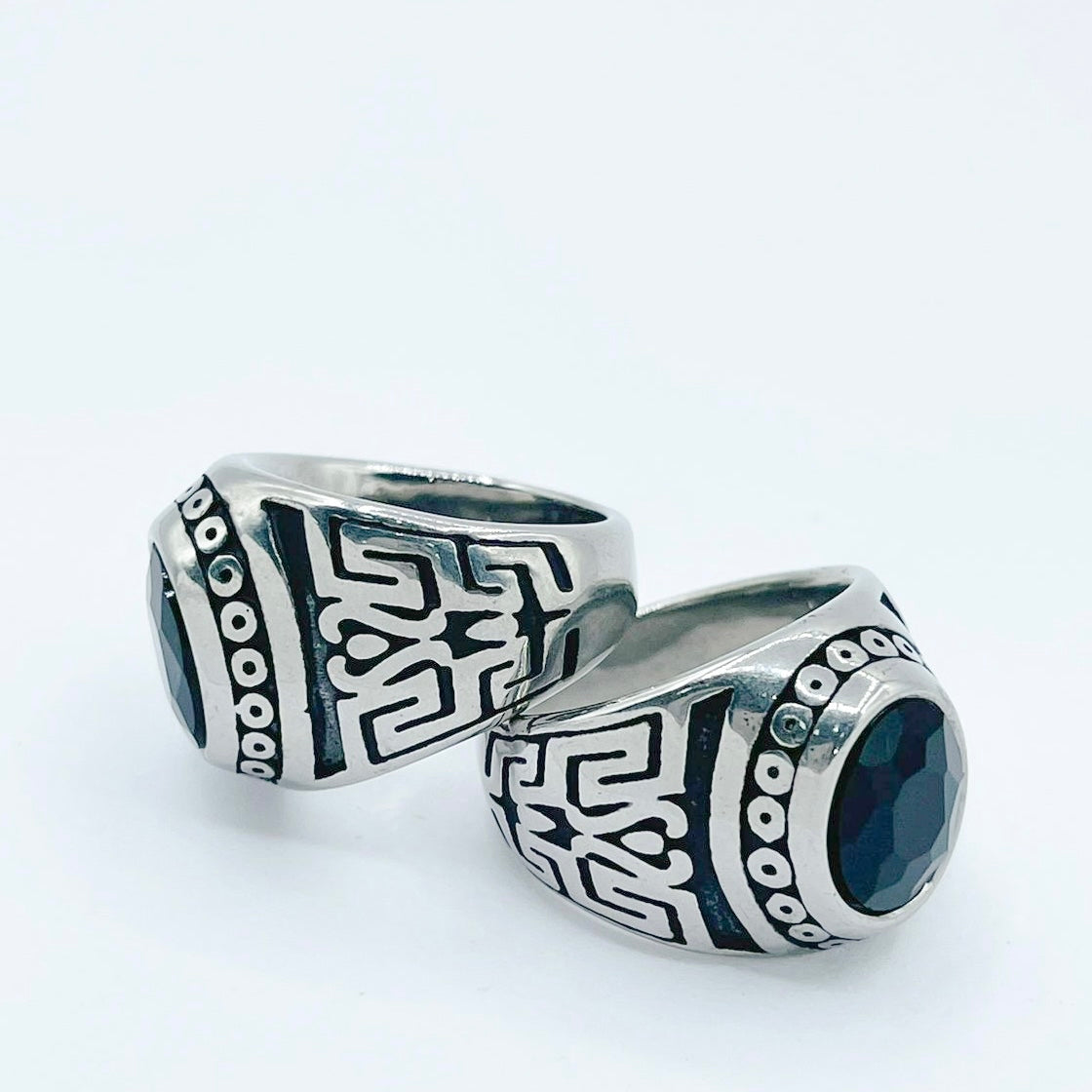 ANILLO HOMBRE-NIÑO
DORADO PIEDRA