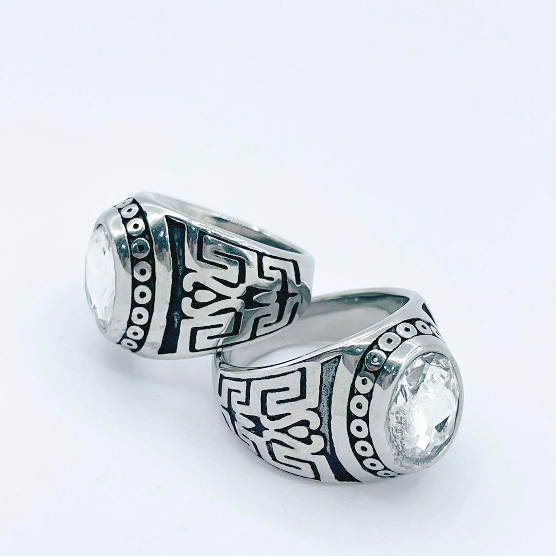 ANILLO HOMBRE-NIÑO
DORADO PIEDRA