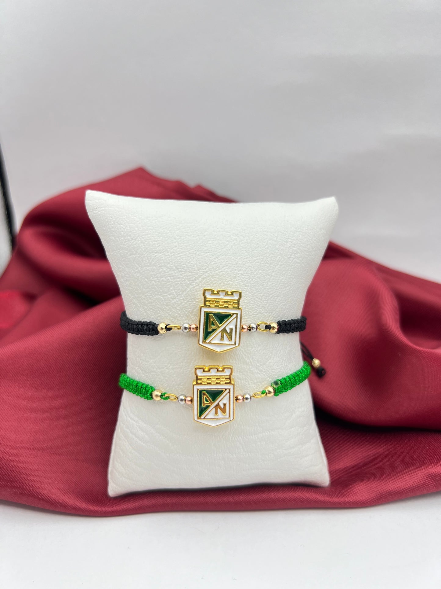 PULSERA NACIONAL VARIADAS
